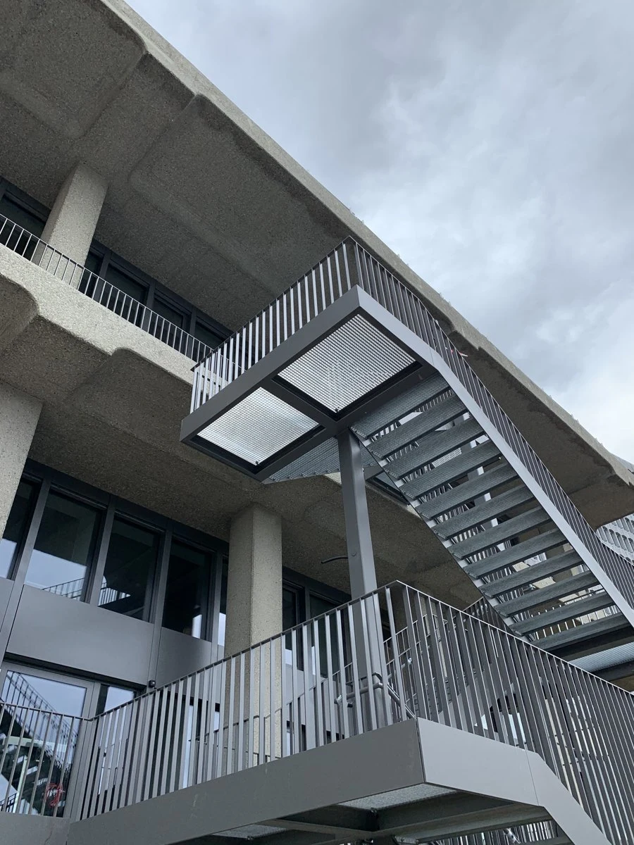 BIT — comportement vibratoire d’un escalier